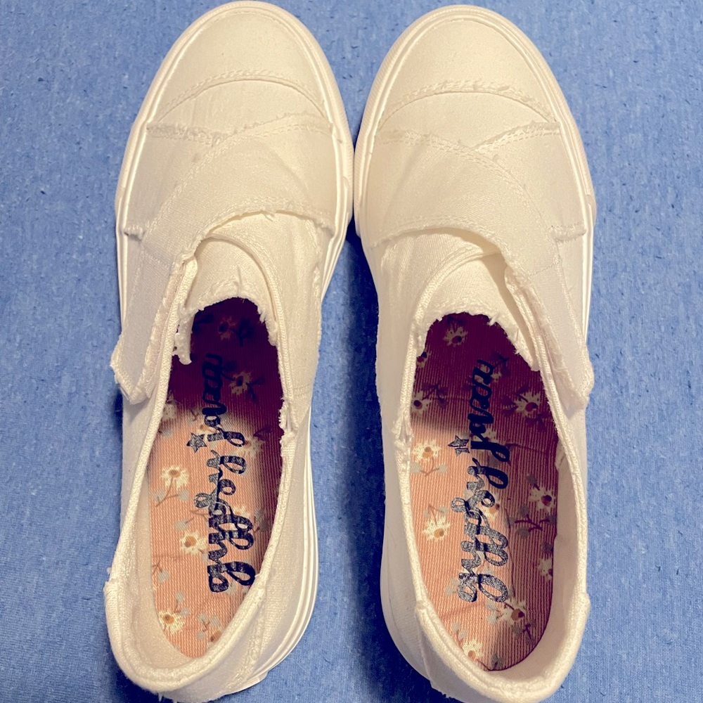 New slip on sneakers